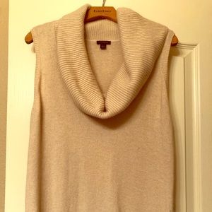 Ann Taylor Sleeveless Sweater
